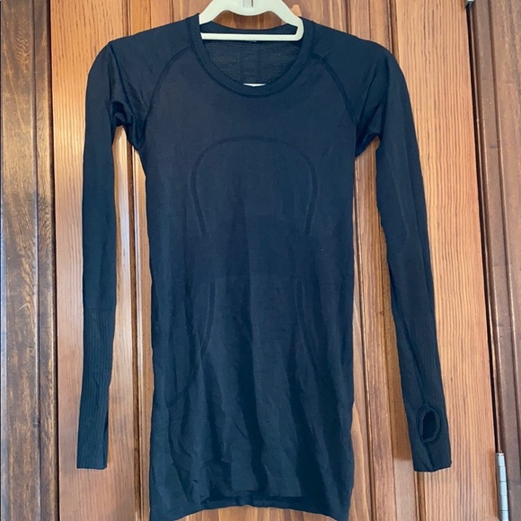 lululemon athletica Tops - LULU LEMON Workout Shirt